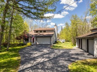 1843 Runnymede Dr, Cazenovia, NY 13035