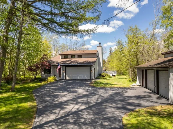 1843 Runnymede Dr, Cazenovia, NY 13035