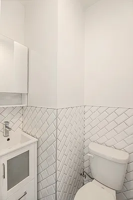 Bathroom, photo 1