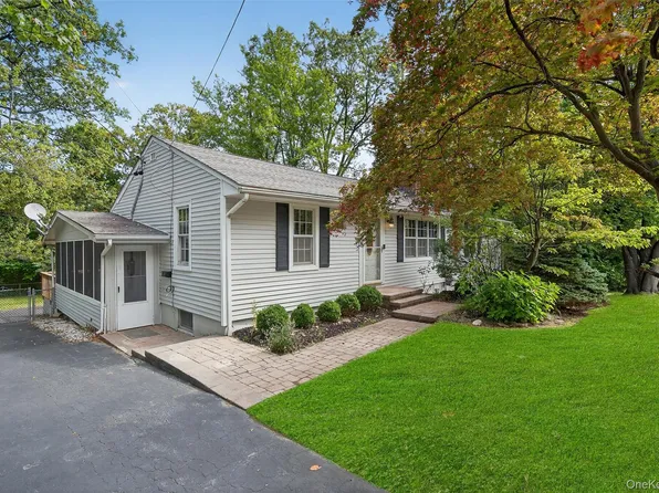 54 Canterbury Avenue, Cornwall, NY 12518