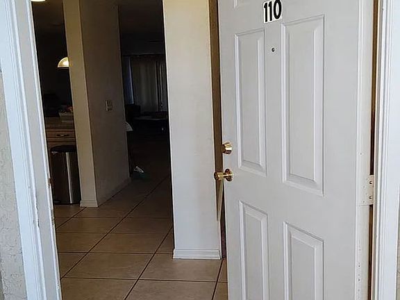 2nd image of 1315 SW 47th Ter