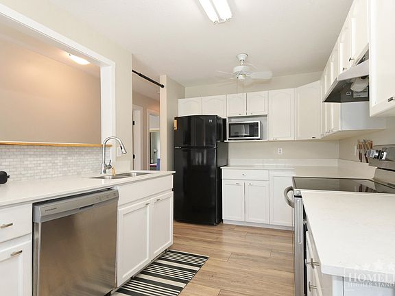 5th image of 45729 Gaetz St #401