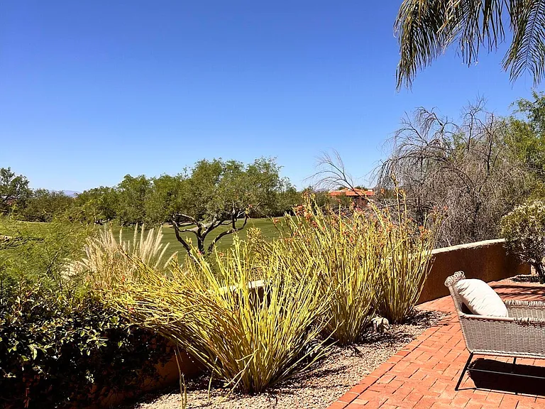7300 E Calle Alba Serena — Photo 37