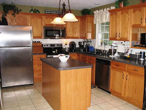 3rd image of 4020 Harrison Creek Ct