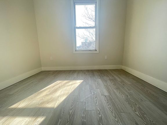 2nd image of 88 Wallis Ave #39E