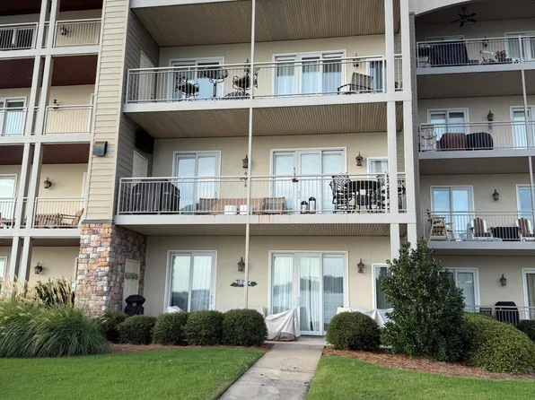 395 Sunset Point Dr #106, Dadeville, AL 36853