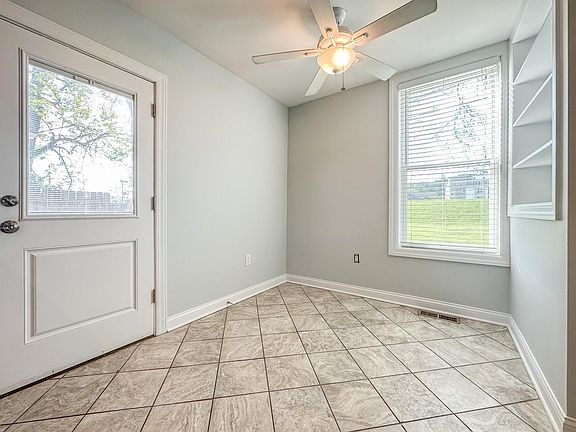 5th image of 204 Dayton Ave