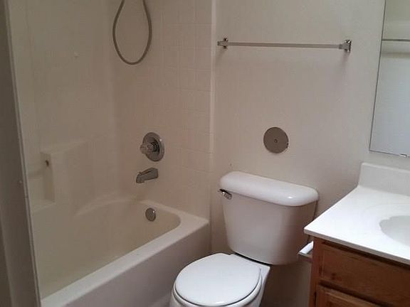 4th image of 12492 Robert Dahl Dr