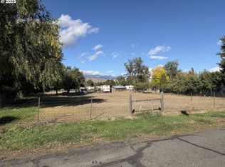 15th St, Baker City, OR 97814