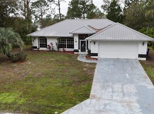 405 Aston Martin Dr, Sebring, FL 33872