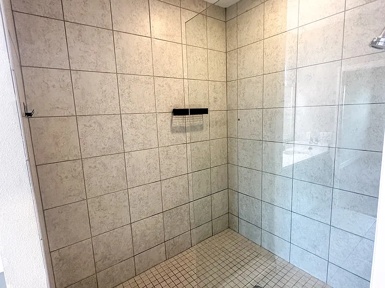534 Lake Wildmere Cv — Photo 27