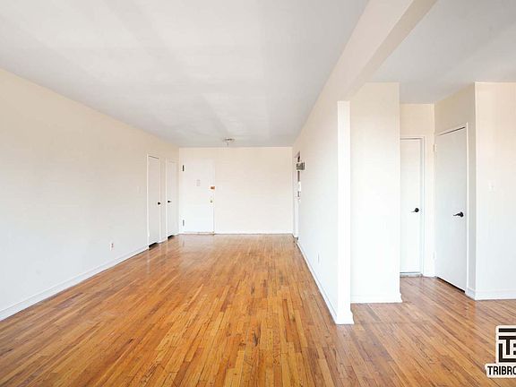 4th image of 6215 Broadway APT 1