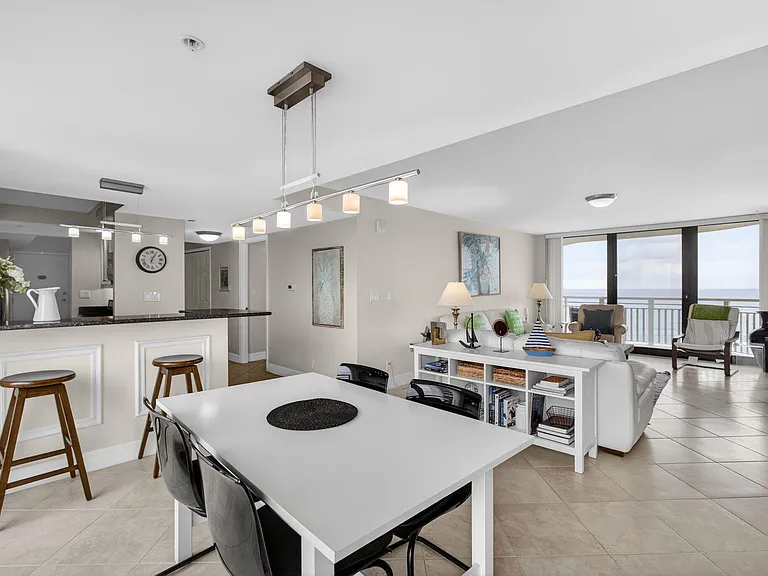 3000 N Ocean Dr — Photo 17