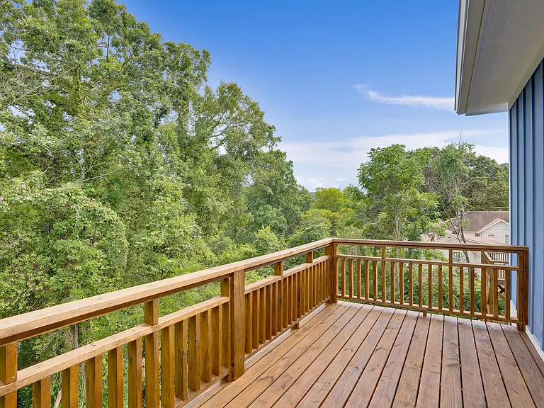 406 N Seminole Dr #102 — Photo 8