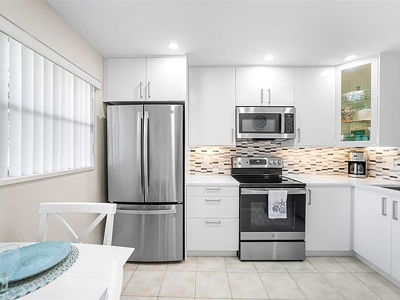 2nd image of 5155 E Sabal Palm Boulevard #308
