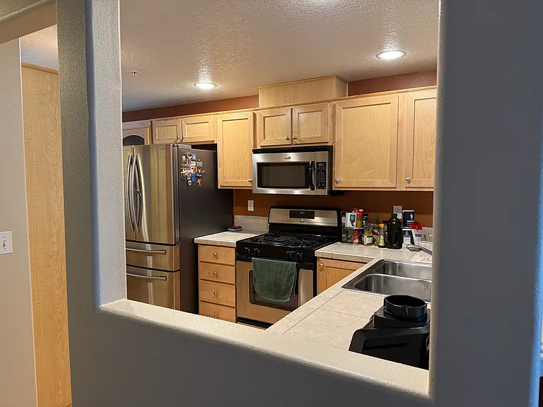 10743 SW Canterbury Ln #102 — Photo 9