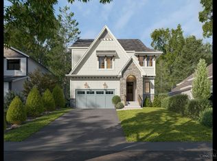 658 Rushton Rd, Cincinnati, OH 45226