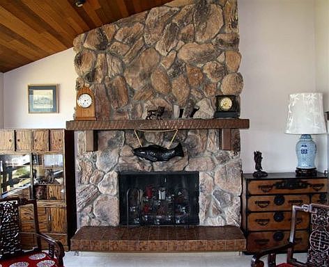 5th image of 438 Blueberry Ln