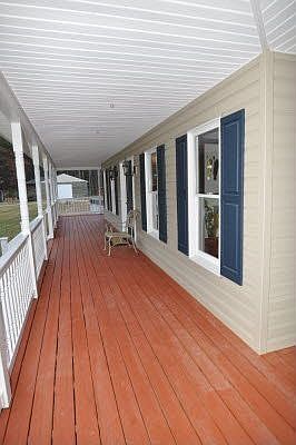 3rd image of 330 Antler Pond Dr