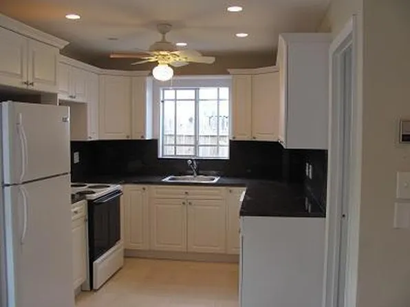 3841 NE 13th Ter, Pompano Beach, FL 33064