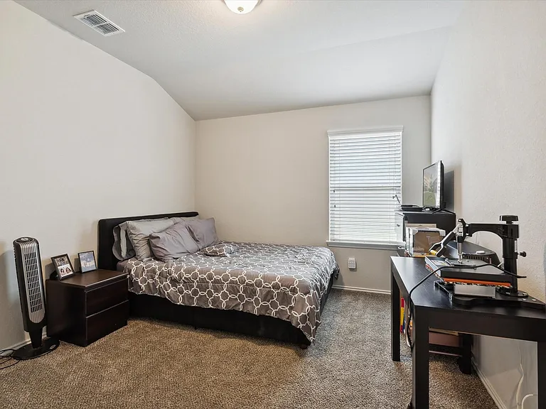4522 Heathers Cross — Photo 24