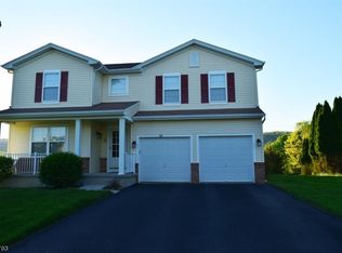 66 Alvin Sloan Ave, Washington, NJ 07882