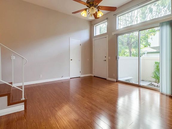 5th image of 8787 Gilman Dr Unit B