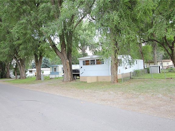 2nd image of 21 Hemlock Dr