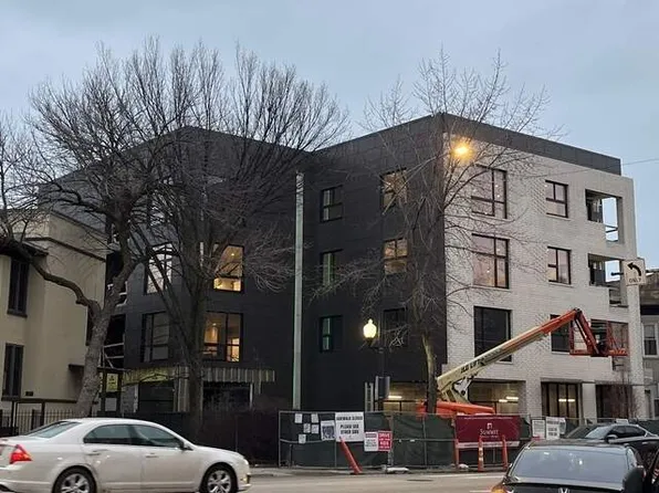 5691 N Ridge Ave #401, Chicago, IL 60660
