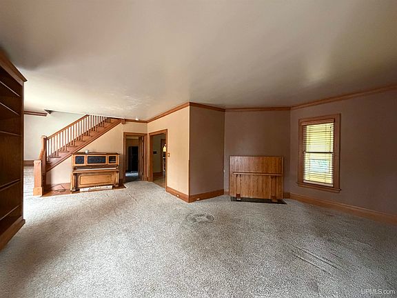 4th image of 714 14th Ave