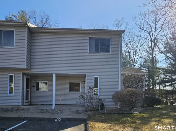 155 Redstone Hill Rd APT 102, Bristol, CT 06010