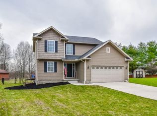 5972 Dee Dee Cir SW, Navarre, OH 44662