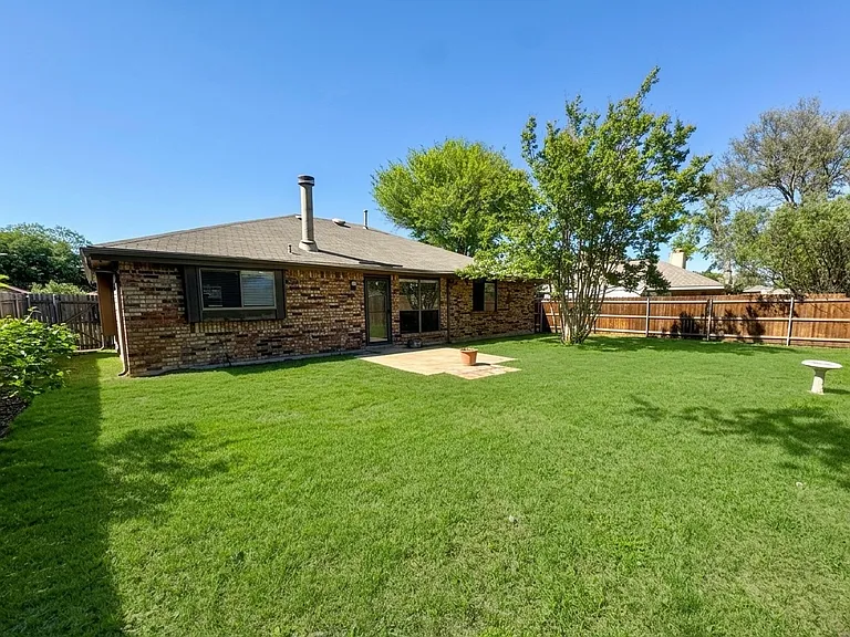 5028 Coker Dr — Photo 11