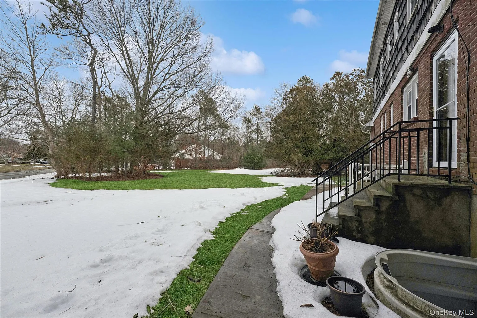 5 Wedgewood Drive photo 1
