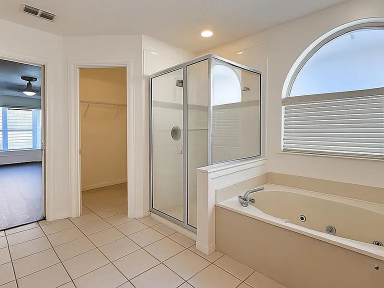 1397 Holly Glen Run — Photo 11