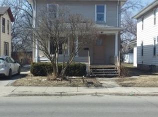 411 Jackson St, Aurora, IL 60505