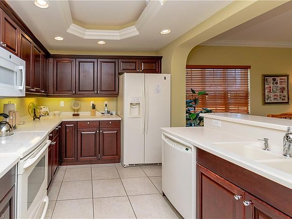 4th image of 7411 Bella Lago Dr Unit 431
