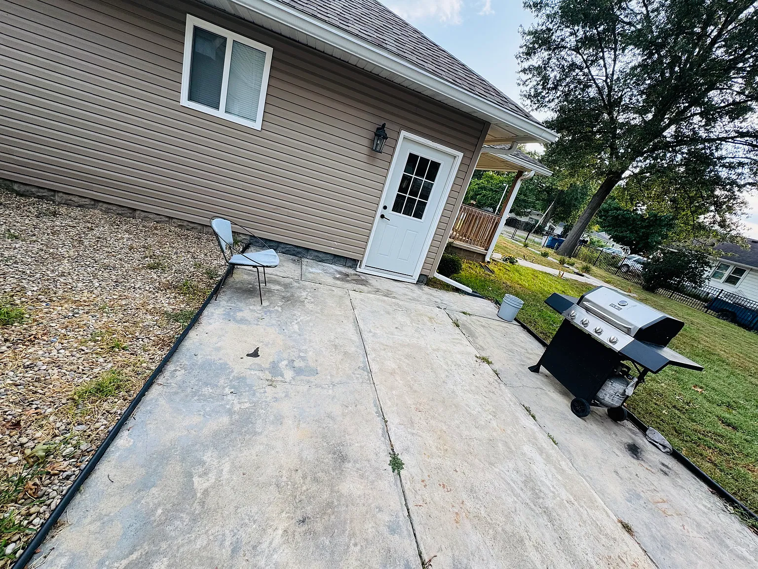 3 bed, 1558 sqft, $1,800 — Photo 4
