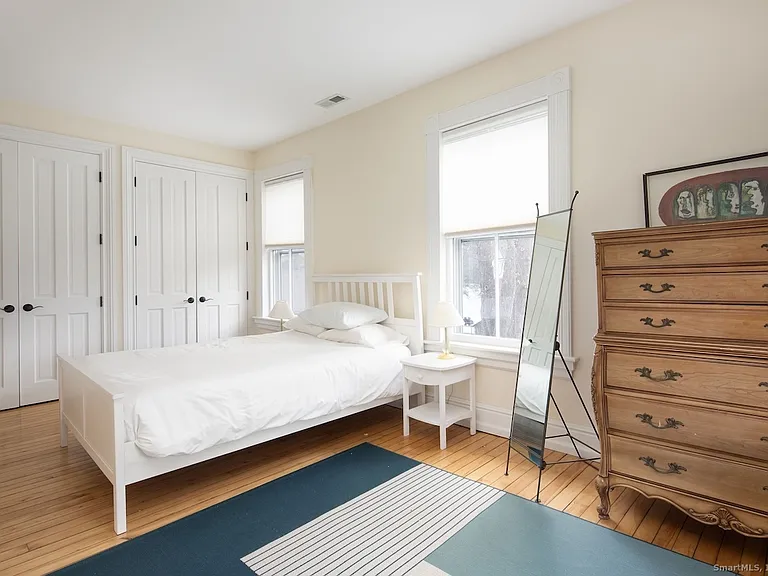 31 Sharon Rd #3 — Photo 9