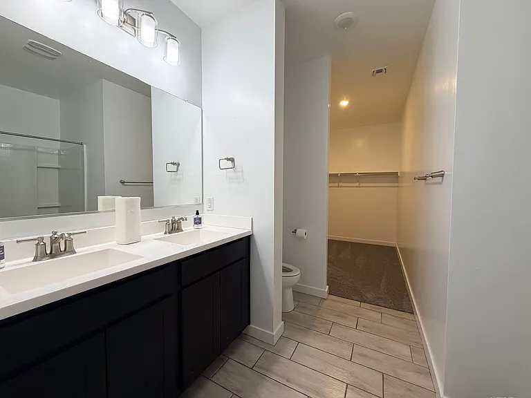 976 E White Wing Dr — Photo 11