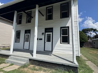 1004 Woodlawn Ave #A, Zanesville, OH 43701
