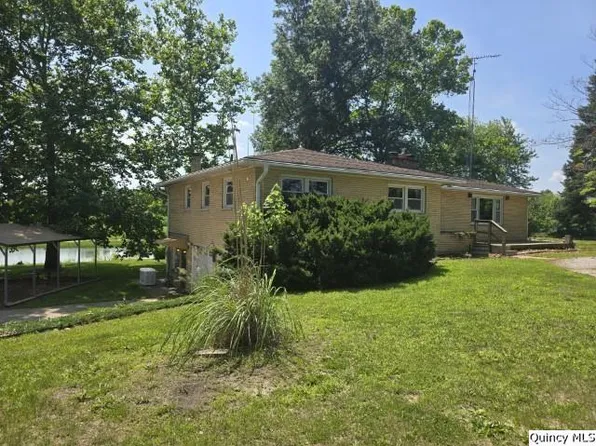 4341 E 400th St, Plymouth, IL 62367