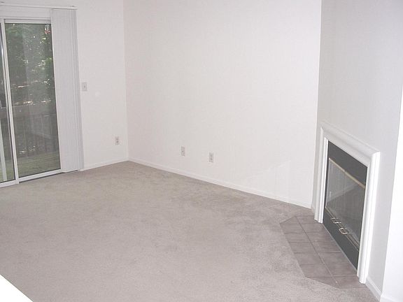 3rd image of 1134 Ambertrace Ln APT 7