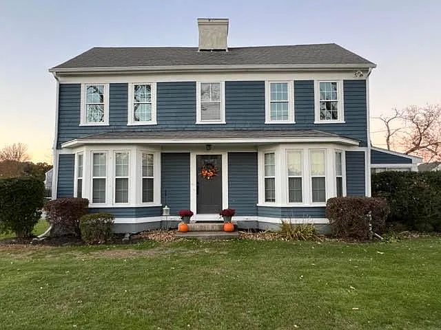 217 Barton Ave #2