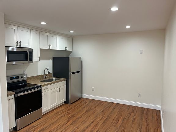 3rd image of 159 N Canyon Blvd #161-1-2