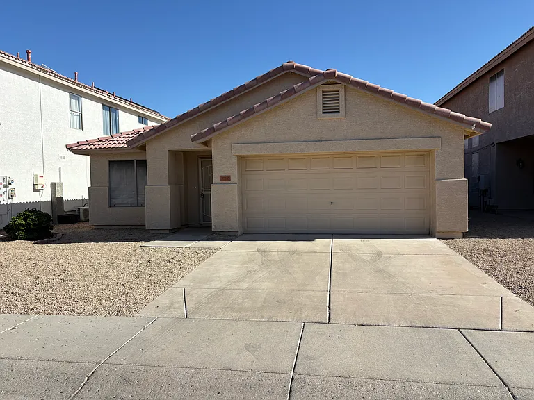 3812 W Fallen Leaf Ln — Photo 2