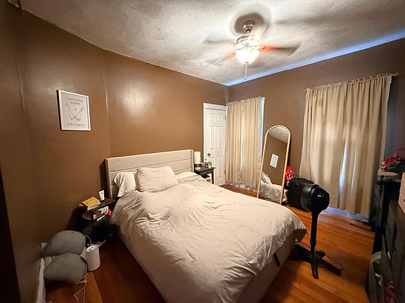 5th image of 42 Gibbens St APT 1