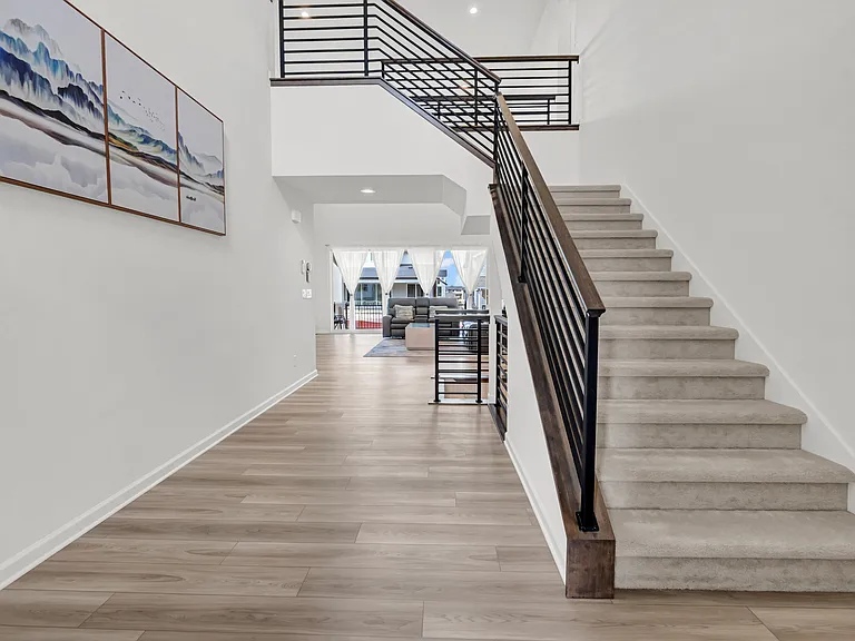 5907 Presidio Pkwy — Photo 3