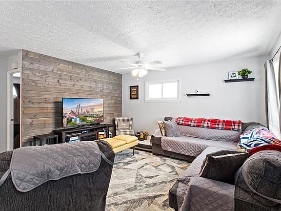 3rd image of 610 Denison Ave