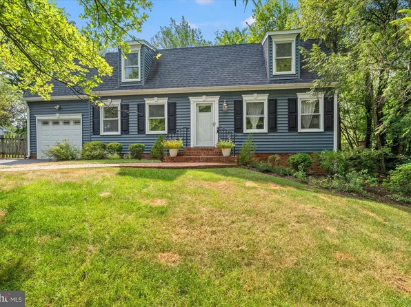 8622 Vernon Ave, Alexandria, VA 22309